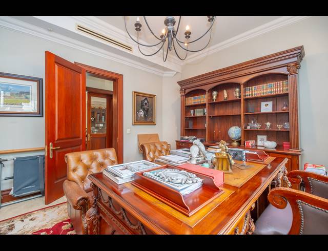 4 BEDROOM CLUSTER FOR SALE IN BRYANSTON